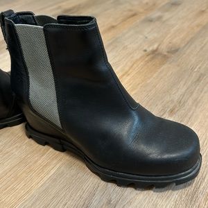 Sorel - Joan of Arctic Wedge Chelsea Boot
